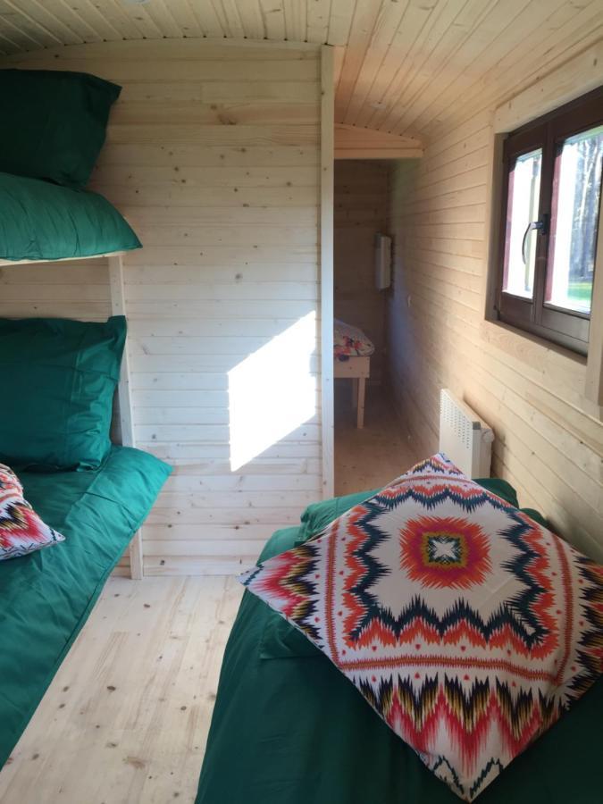 Rougeou Roulottes Du Chalet Des Pins المظهر الخارجي الصورة